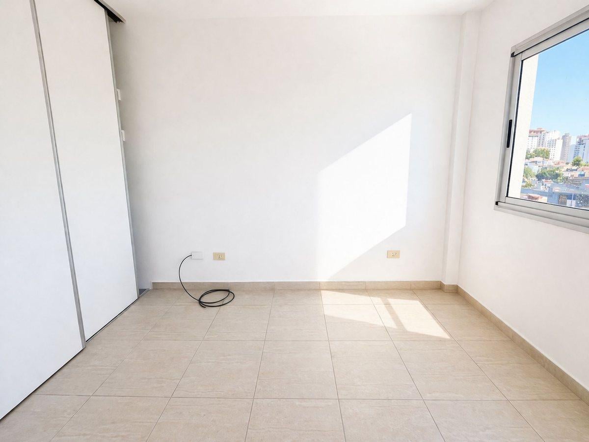 Foto de Semipiso de 2 Amb. c/cochera balcón, Apto Crédito, imagen 4
