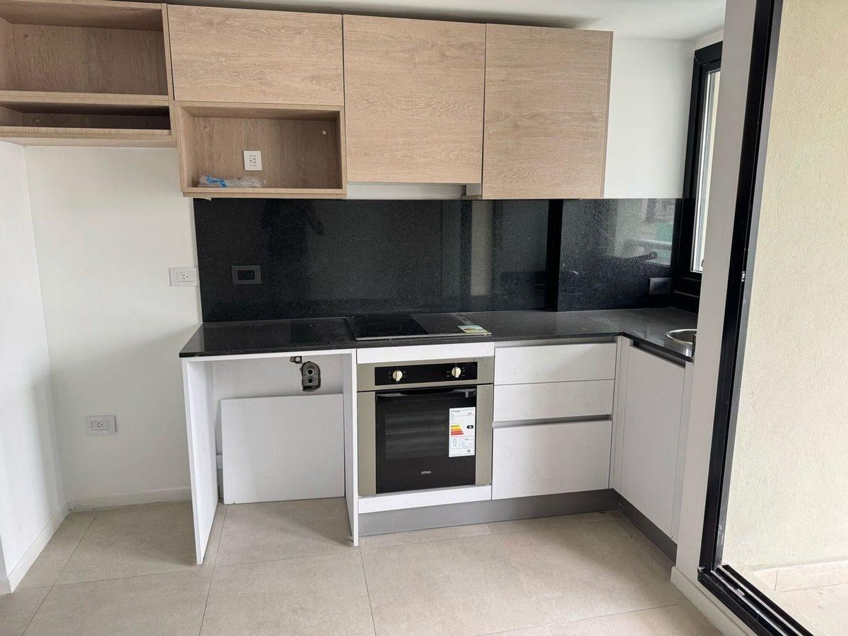 Foto de VTA MONOAMB 40M2 TOT/ ESP. GUARDACOCHE/A ESTRENAR, imagen 1