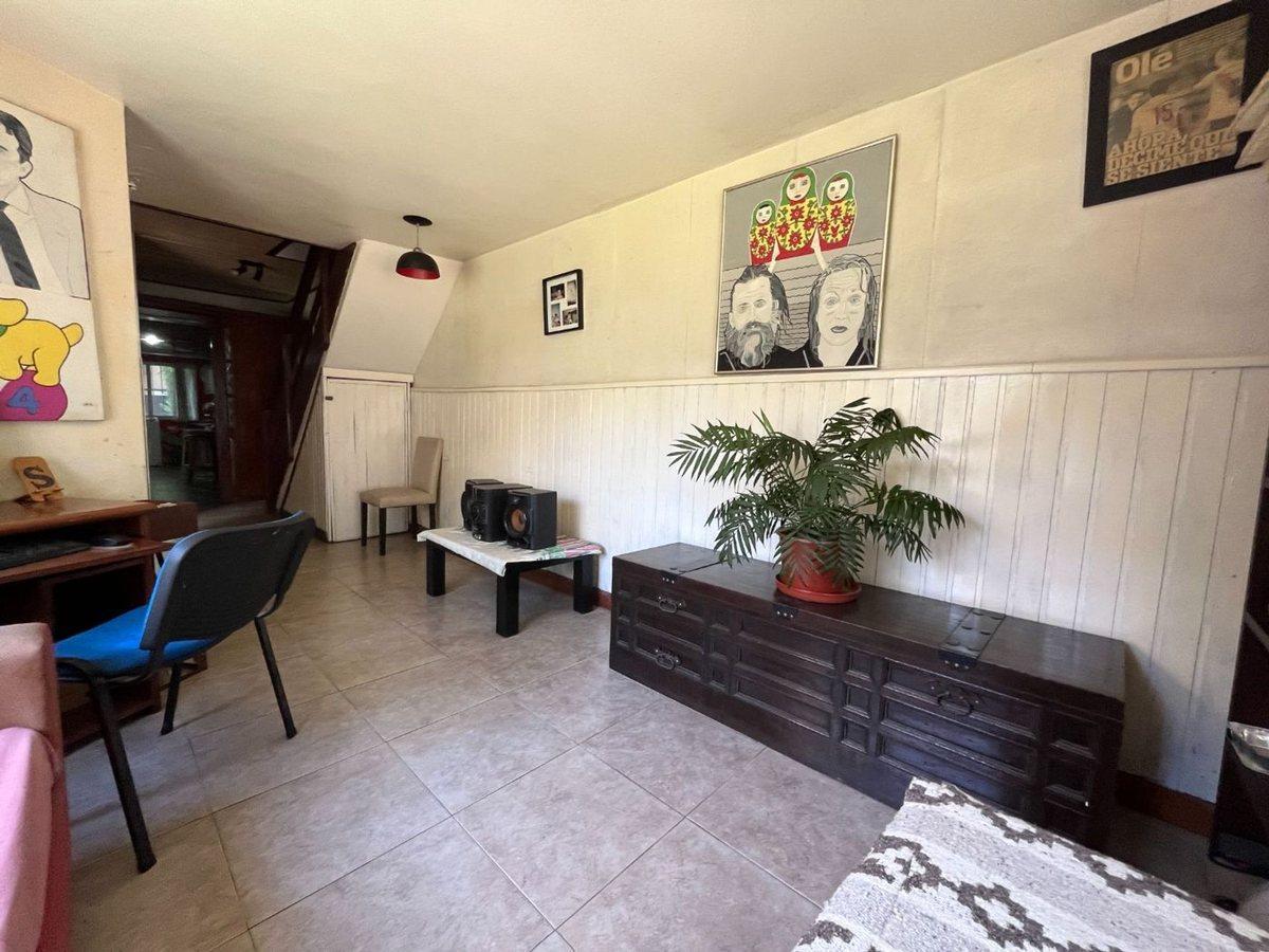 Foto de EXCELENTE CASA EN ADROGUE, 5 AMBIENTES, imagen 3