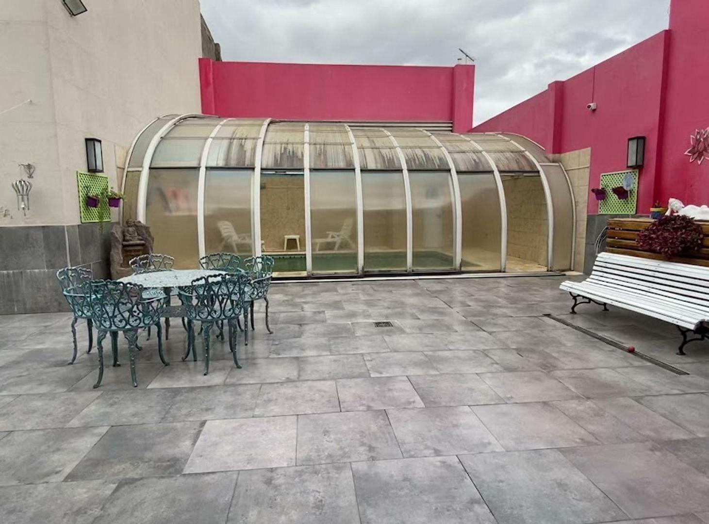 Foto de Excelente Casa 7 Ambientes con Pileta climatizada, imagen 1