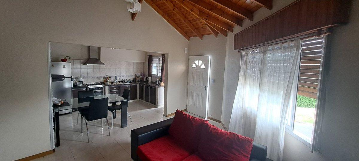 Foto de VENTA CASA PARA DOS FAMILIAS GERLI APTO CREDITO, imagen 1