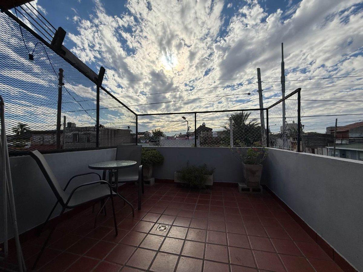 Foto de VENTA CASA PARA DOS FAMILIAS GERLI APTO CREDITO, imagen 4