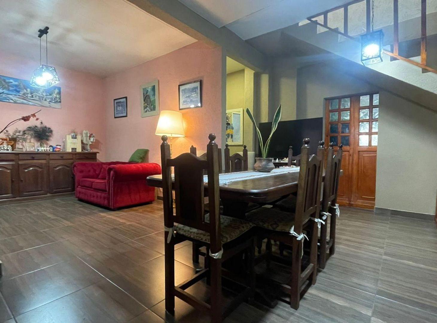 Foto de Casa 5 ambientes amplio terreno oportunidad, imagen 5