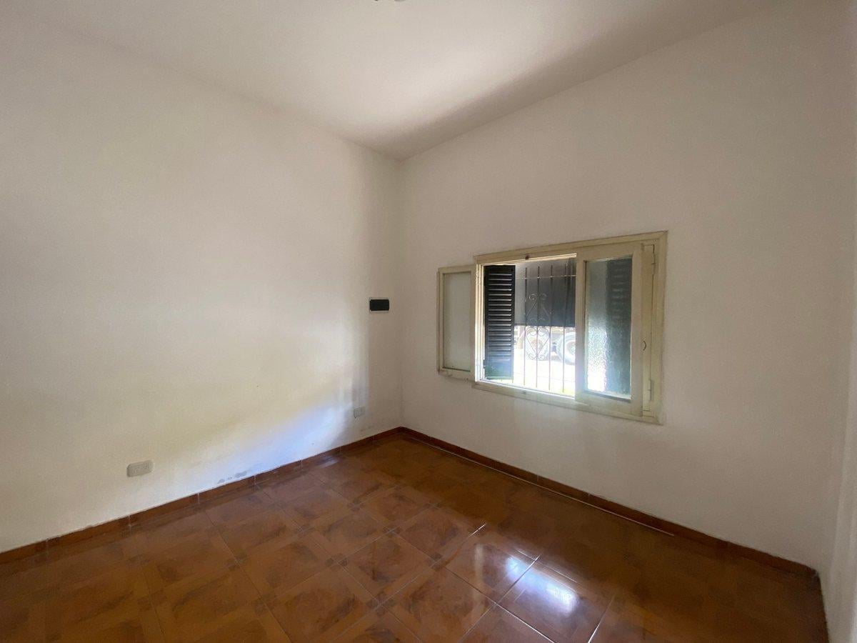 Foto de VENTA EN BLOCK 4 DEPTOS DE 2 AMB C/U + GALPÓN, imagen 5