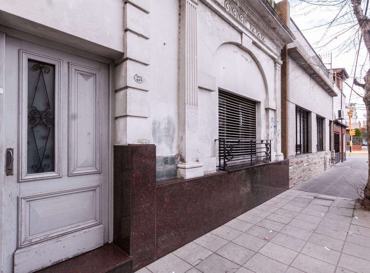 Foto de VENTA PH 3 AMB CON PATIO Y TERRAZA - AVELLANEDA, imagen 2
