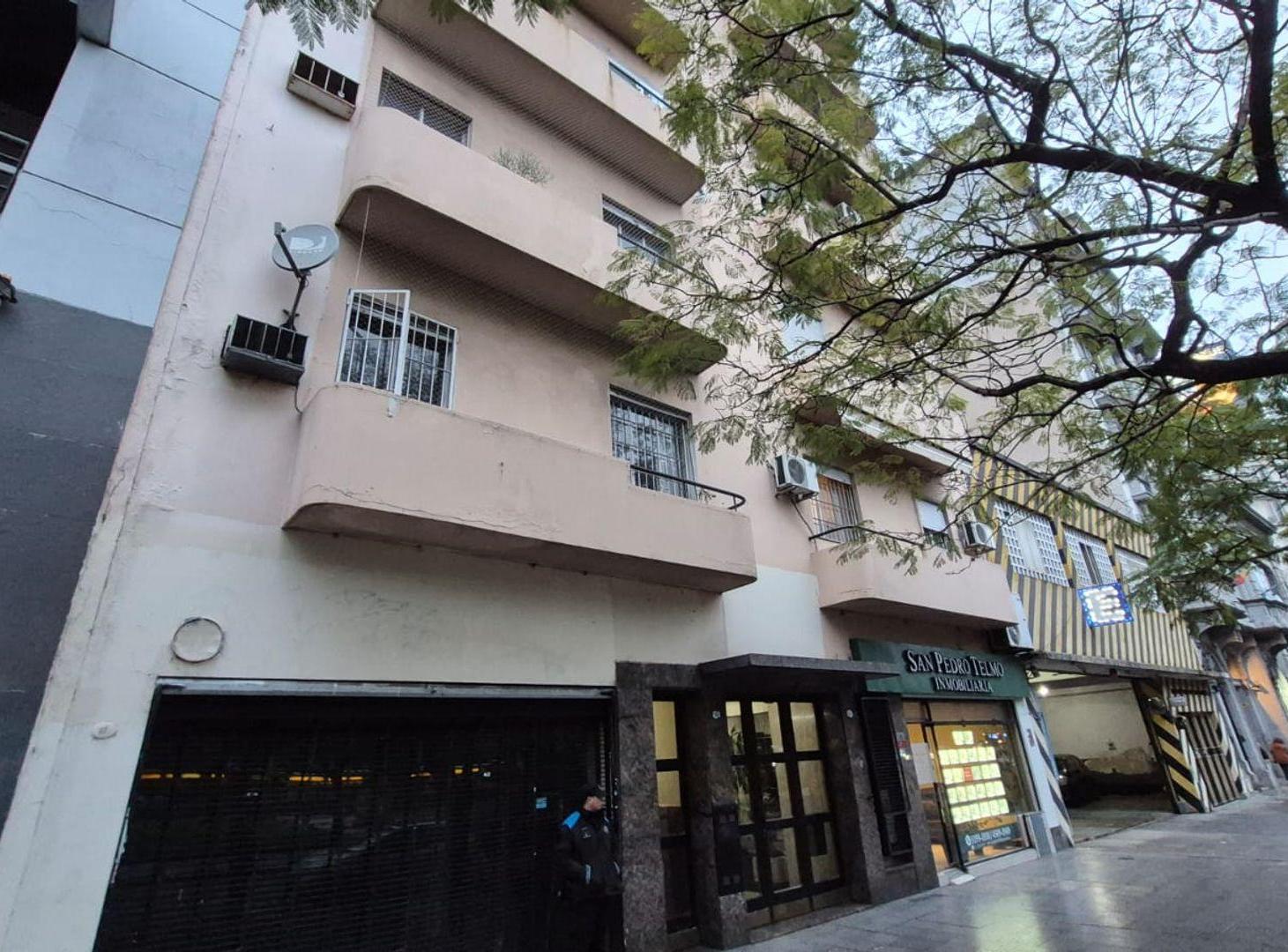 Foto de Excelente Semipiso 5 Dorm. Apto Credito Monsterrat, imagen 2