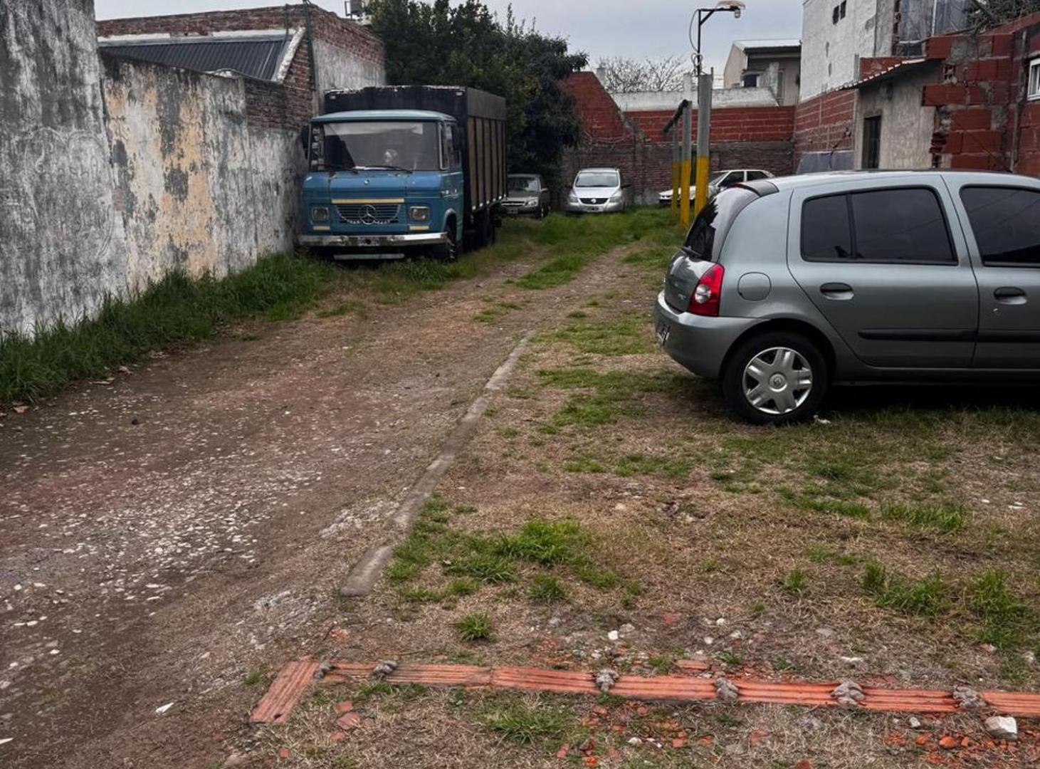 Foto de LOTE EN REMEDIOS DE ESCALADA, imagen 2