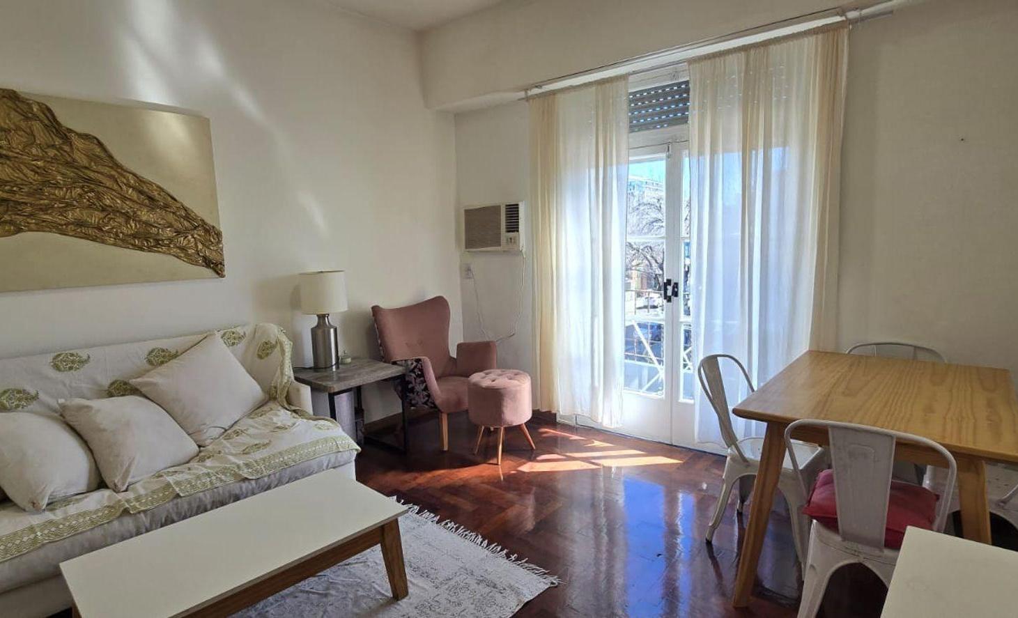 Foto de Dpto PH 2 amb con balcón - Villa Crespo / Palermo, imagen 3