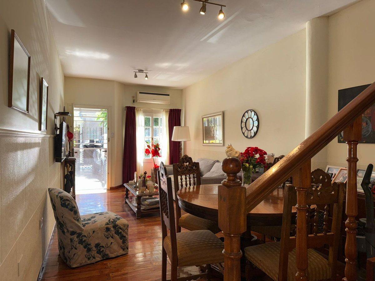Foto de VENTA TRIPLEX 4 AMBTES.C/COCHERA Y PATIO-LANÚS, imagen 2