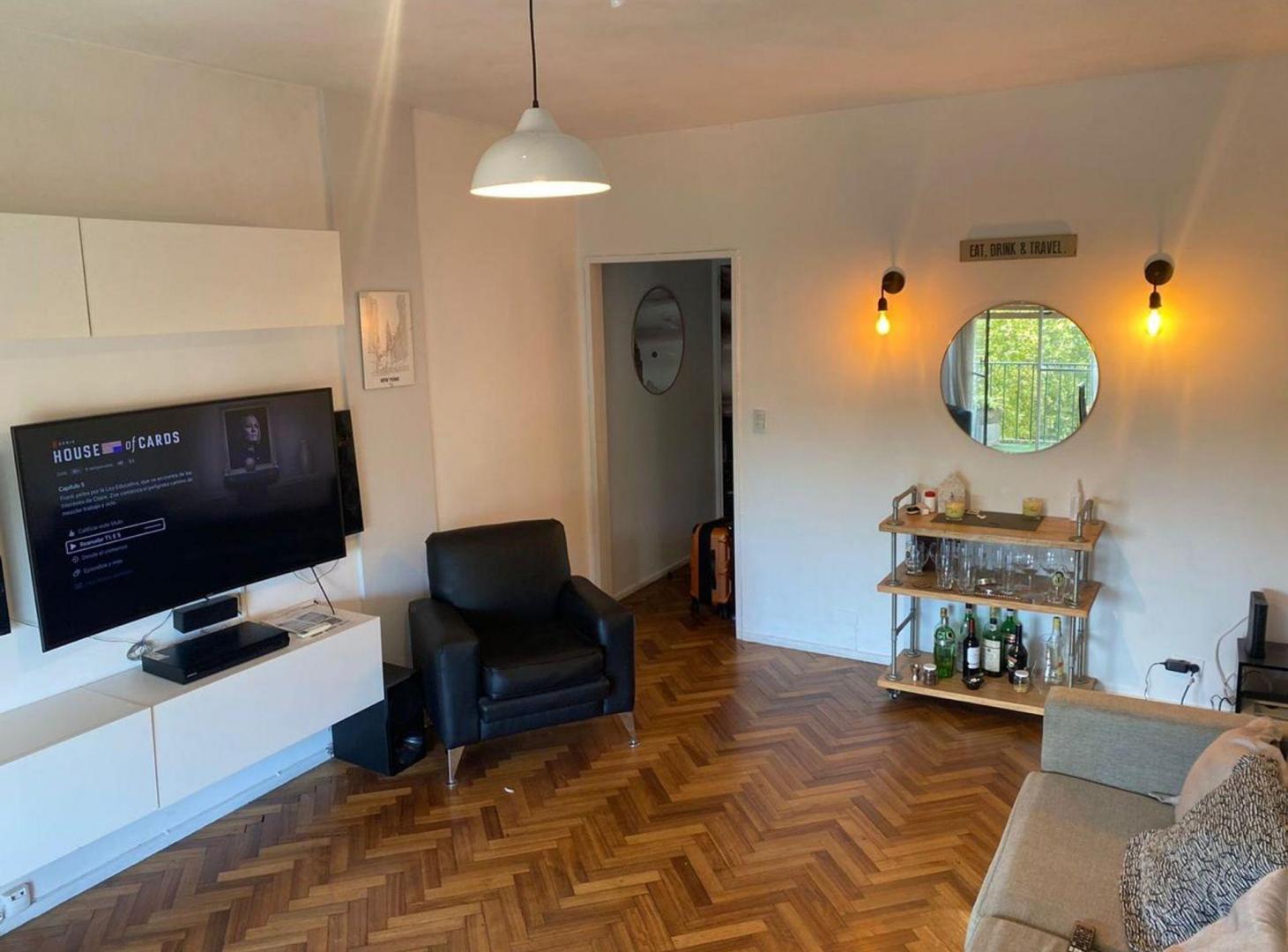 Foto de DEPTO. 2 AMB. VENTA S/AV MAIPÚ 58m2 apto crédito, imagen 2