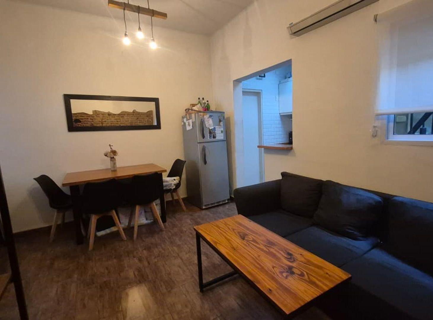 Foto de VENTA PH 2 AMB CON TERRAZA PROPIA LANUS OESTE, imagen 1