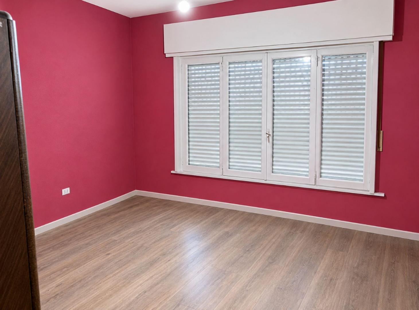 Foto de VIVIENDA FAMILIAR. EXC OPORT. EN ESCALADA. LANUS, imagen 5
