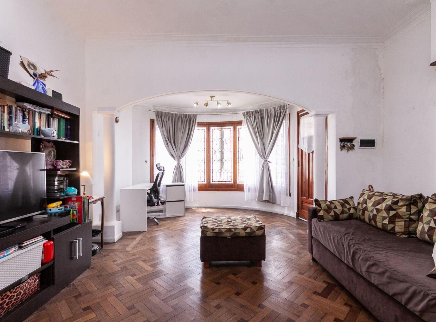 Foto de VENTA DE CASA 4 AMB CON COCHERA/PARQUE TEMPERLEY, imagen 3