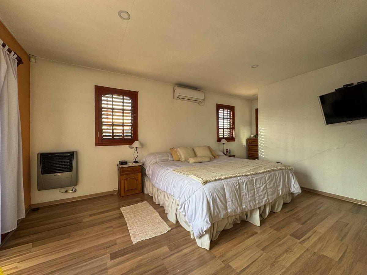 Foto de Casa en venta. Amplia, cerca de Boulevard Shopping, imagen 3