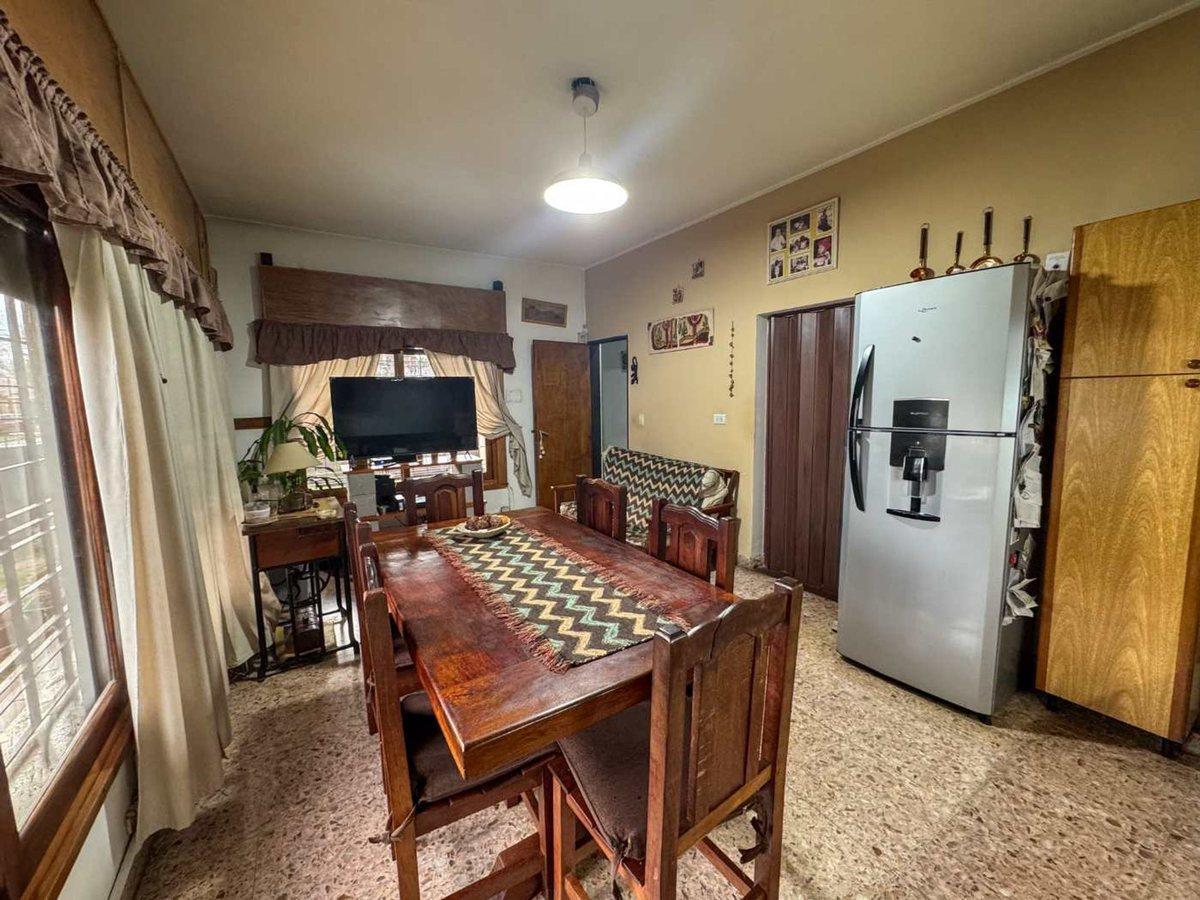 Foto de Casa en venta. Amplia, cerca de Boulevard Shopping, imagen 4