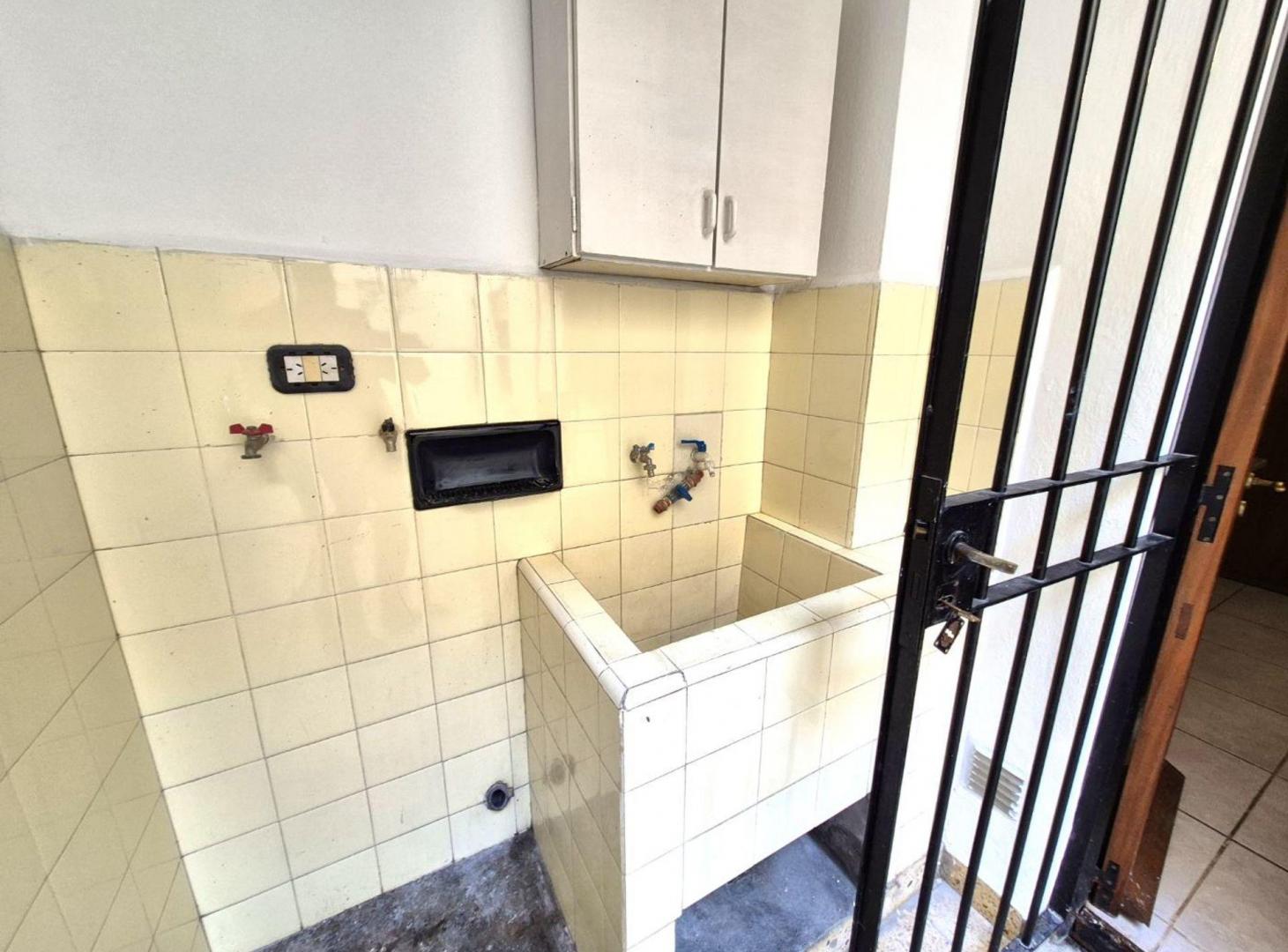 Foto de DEPTO 2 AMB c/2 Patios - Excelente estado APTO CRE, imagen 1