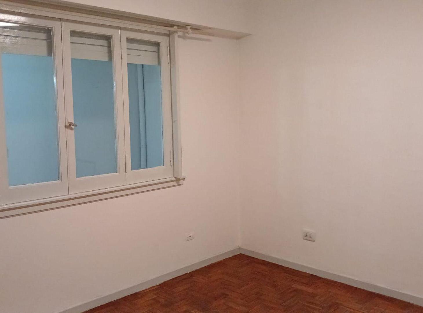 Foto de Departamento 3 amb alquiler c/patio C/Fte Lanús O, imagen 4