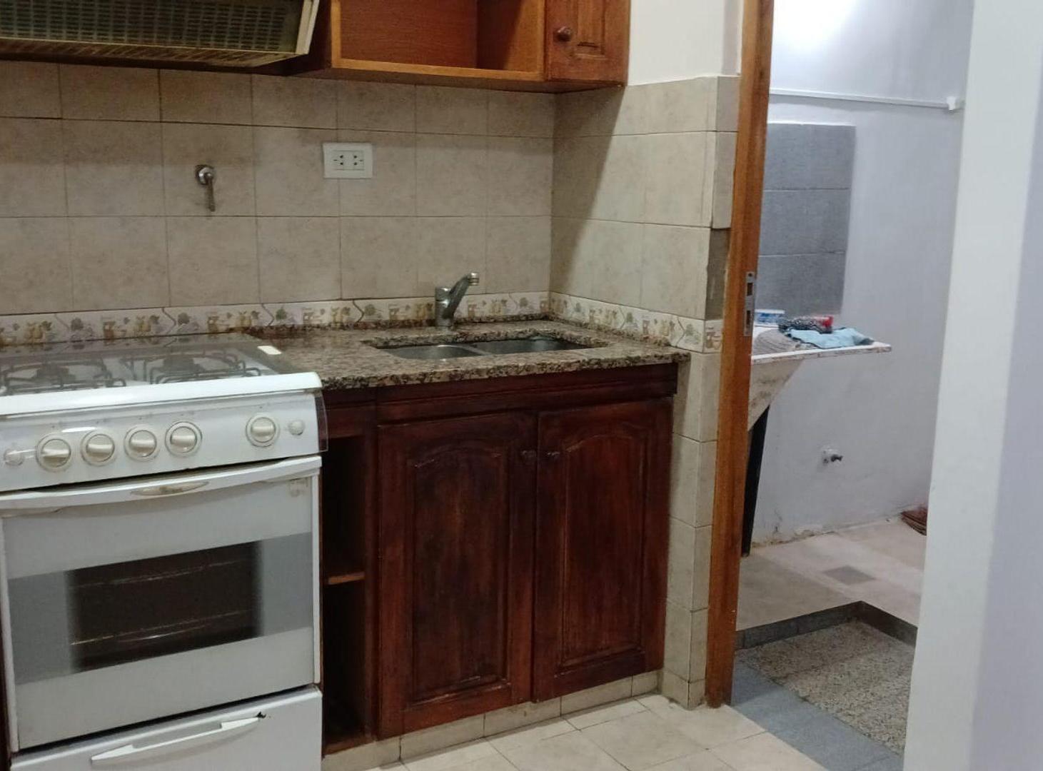 Foto de Departamento 3 amb alquiler c/patio C/Fte Lanús O, imagen 3