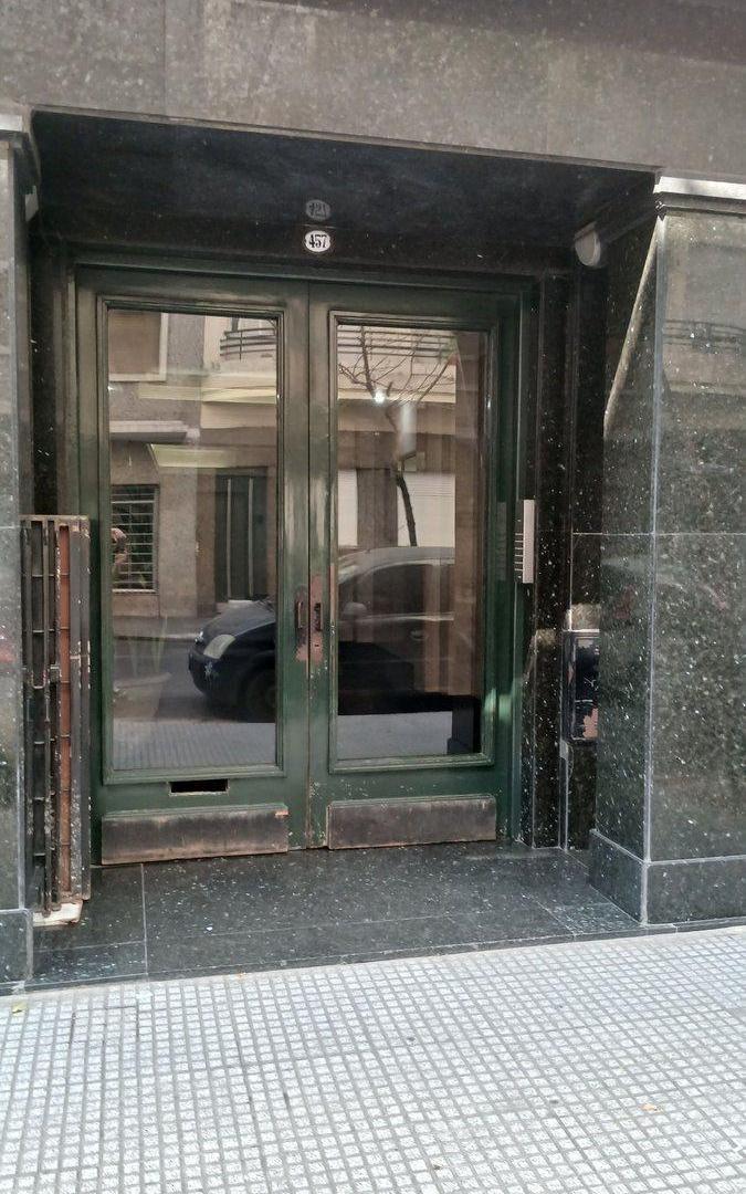 Foto de ALQUILER COMERCIAL C/ TRES OFICINAS EXCELENTE ZONA, imagen 3