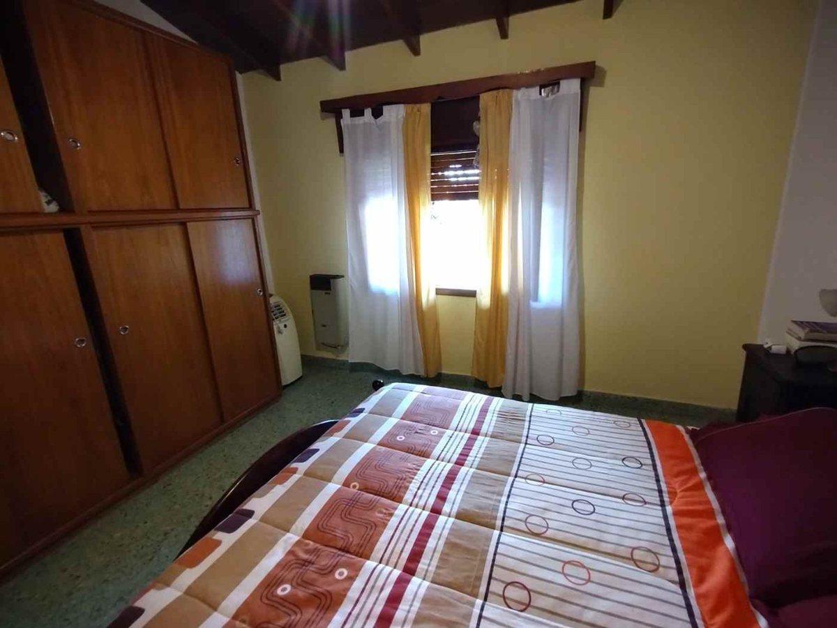 Foto de VENTA casa A/ CRÉDITO 2 dorm,garage,quincho,parque, imagen 3