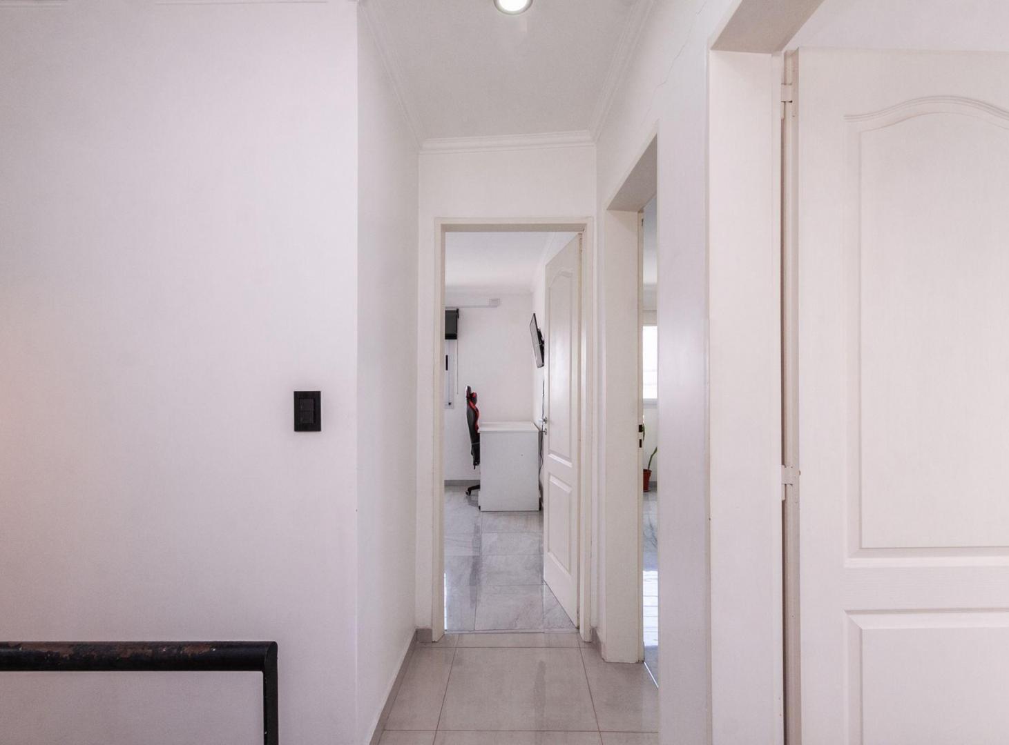 Foto de Venta de PH al frente 3 amb c/cochera. Impecable, imagen 4