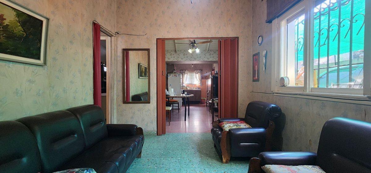 Foto de Casa 3 ambientes c/cochera y fondo libre, imagen 1