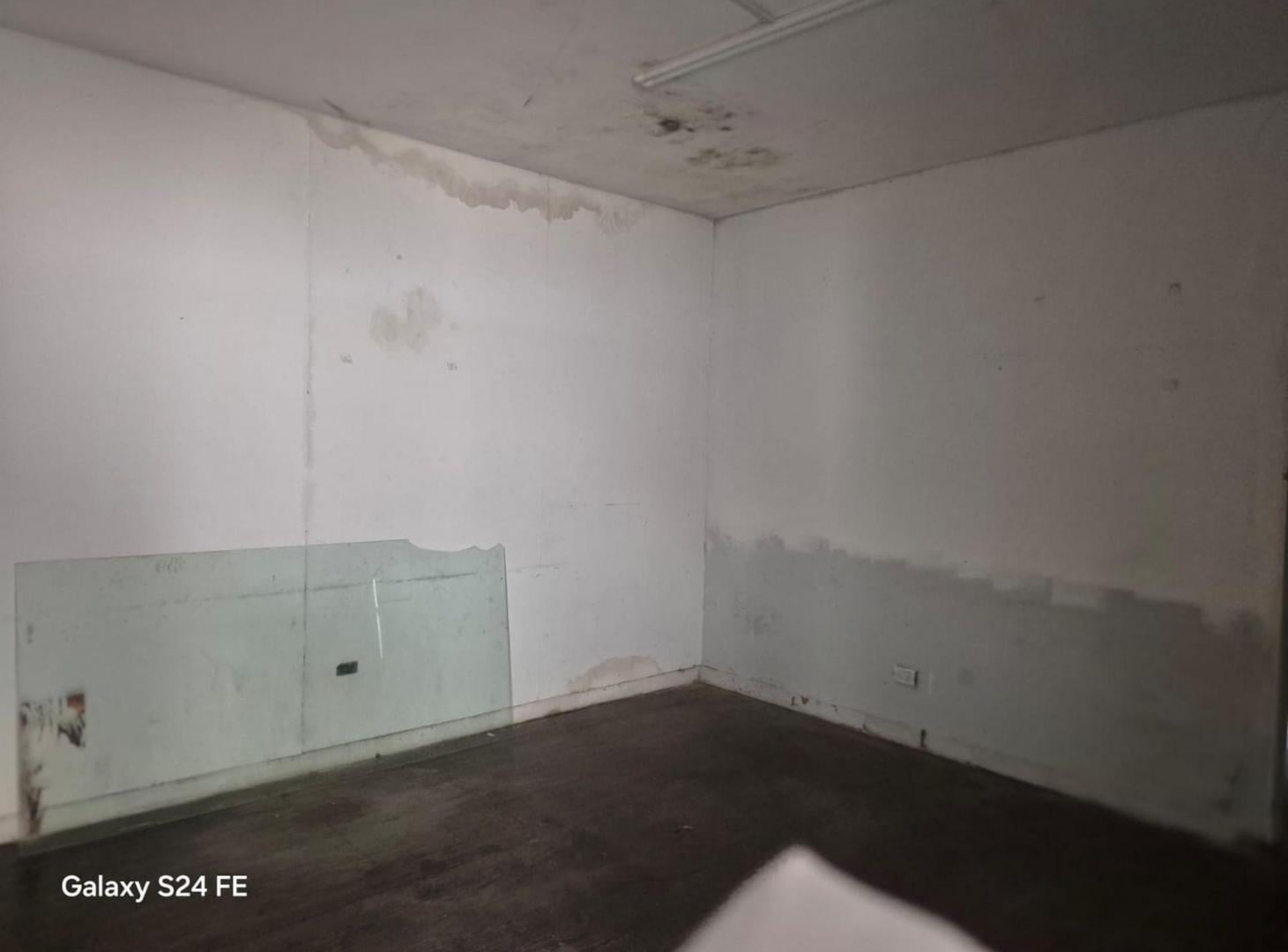 Foto de Casa alquiler-Uso prof o comercial 5 amb Gge Lanús, imagen 2
