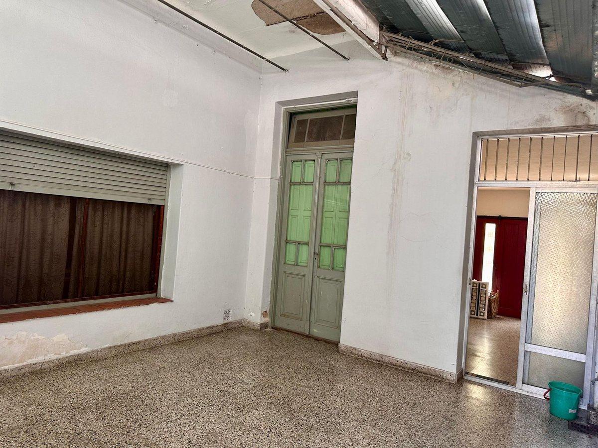 Foto de Venta Lote 43,3m x 8,66m c/vivienda. Nuevo valor, imagen 4