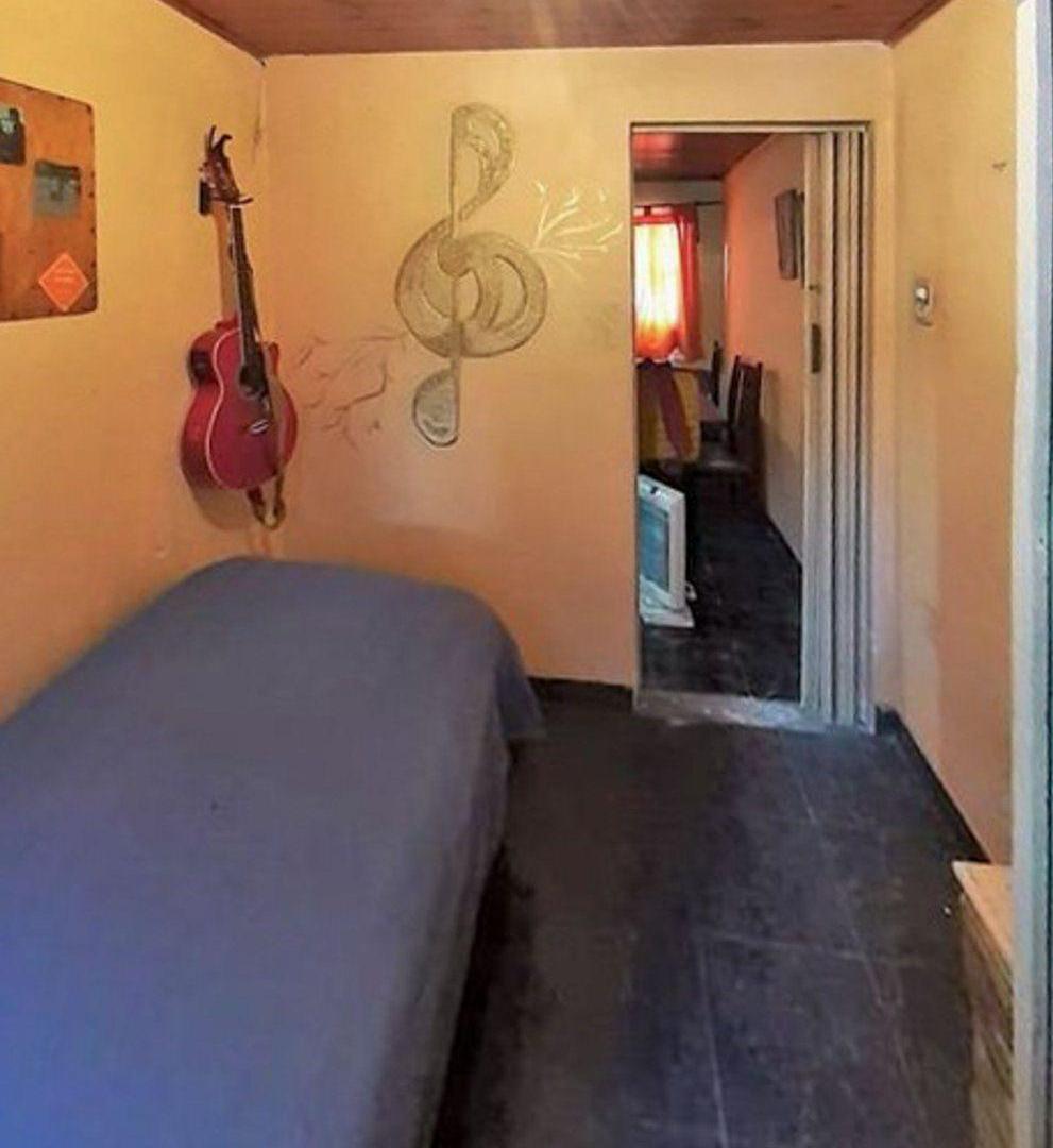 Foto de Venta casa 4 ambs. Fondo libre. Jardín al frente, imagen 5