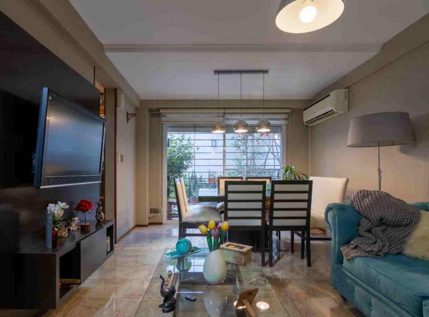 Foto de VENTA DUPLEX 4 AMB COCHERA PATIO LANUS OESTE, imagen 2