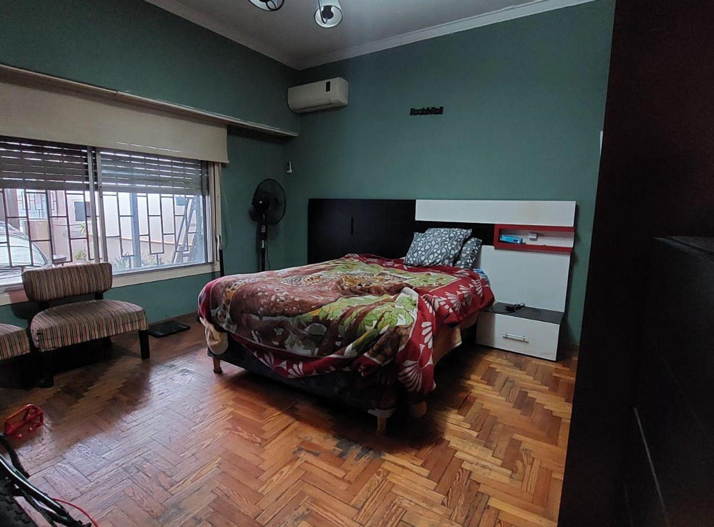 Foto de VENTA CASA 3 AMB CON GALPON/DEPOSITO LANUS OESTE, imagen 5