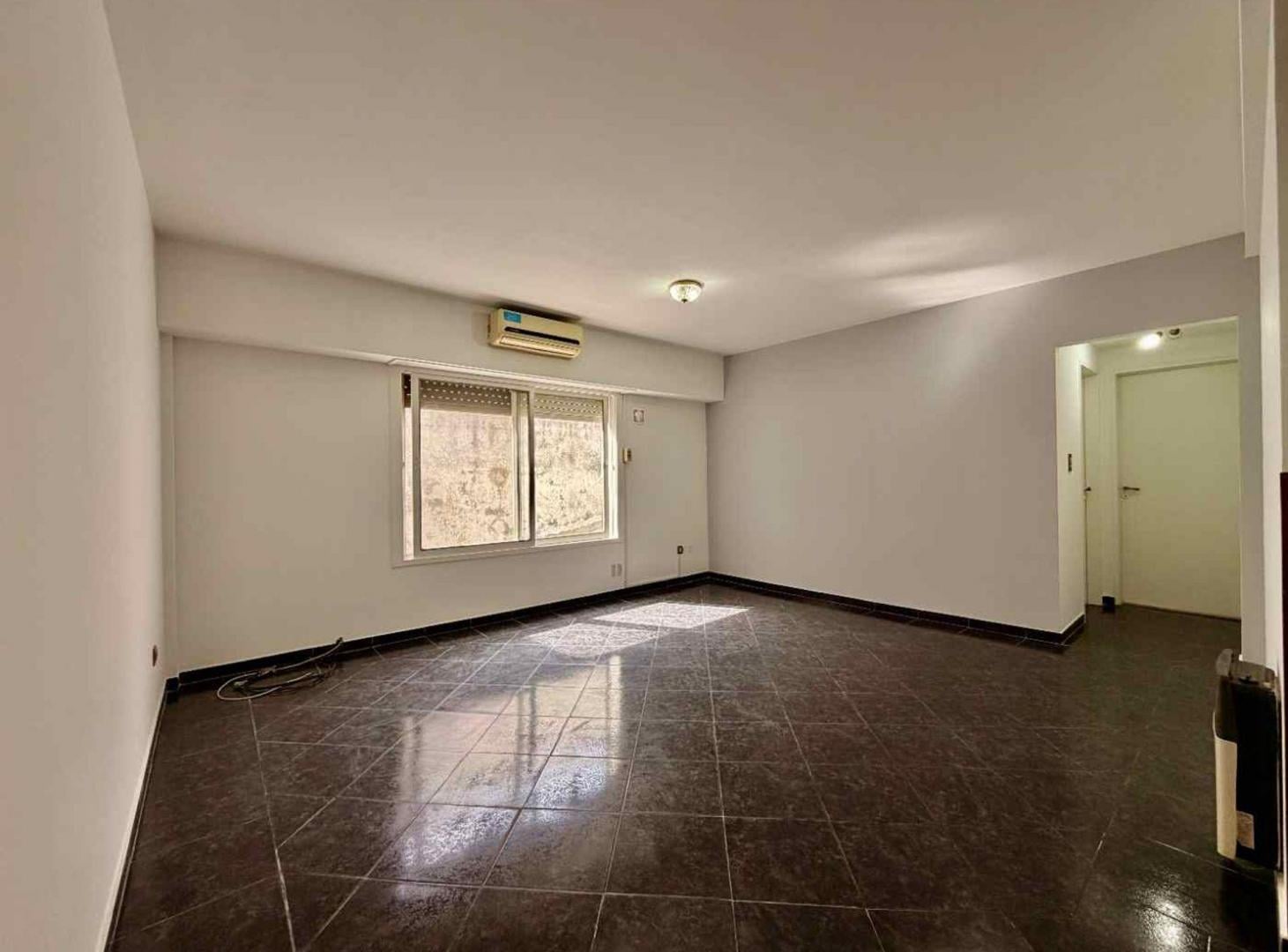 Foto de DEPARTAMENTO DE 2 AMB 46 M2 V. ALSINA., imagen 5