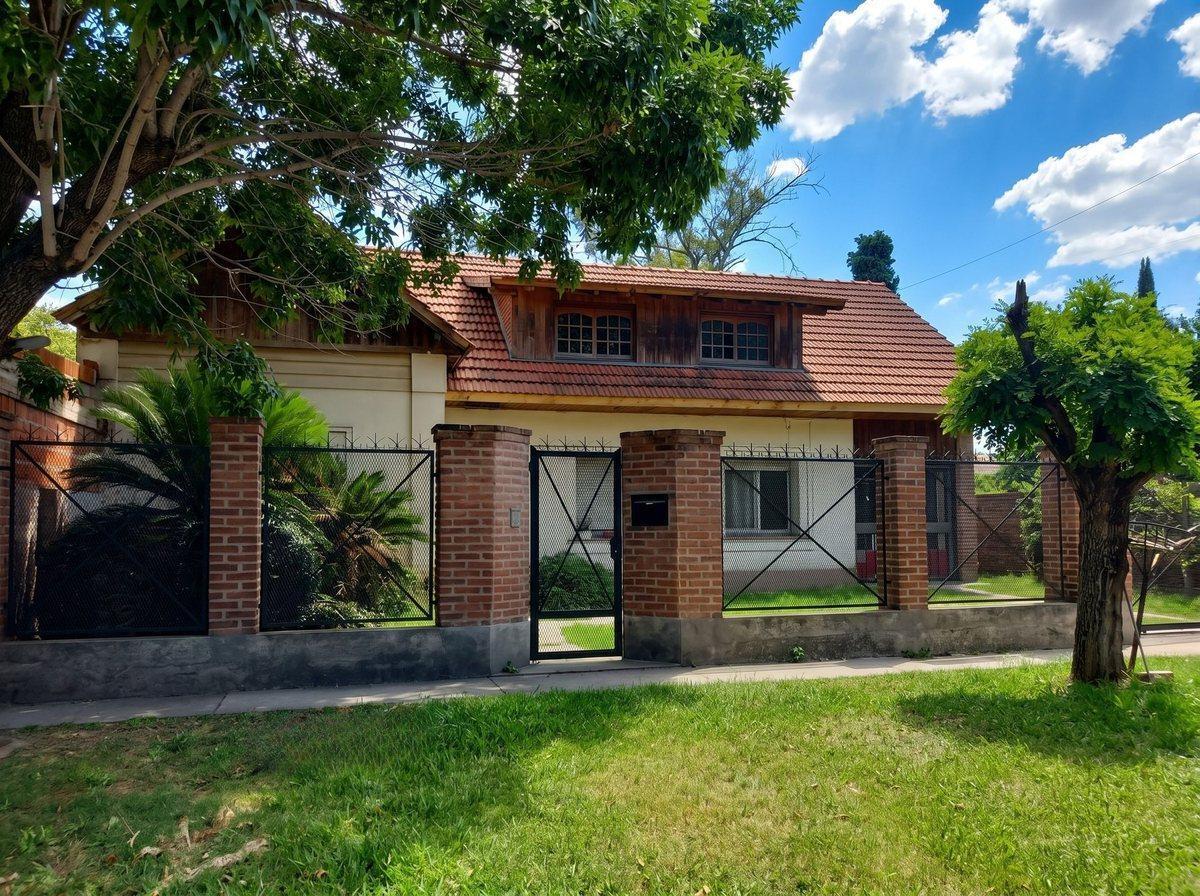 Foto de CASA 4 DORMITORIOS IDEAL FLIPPING, imagen 4