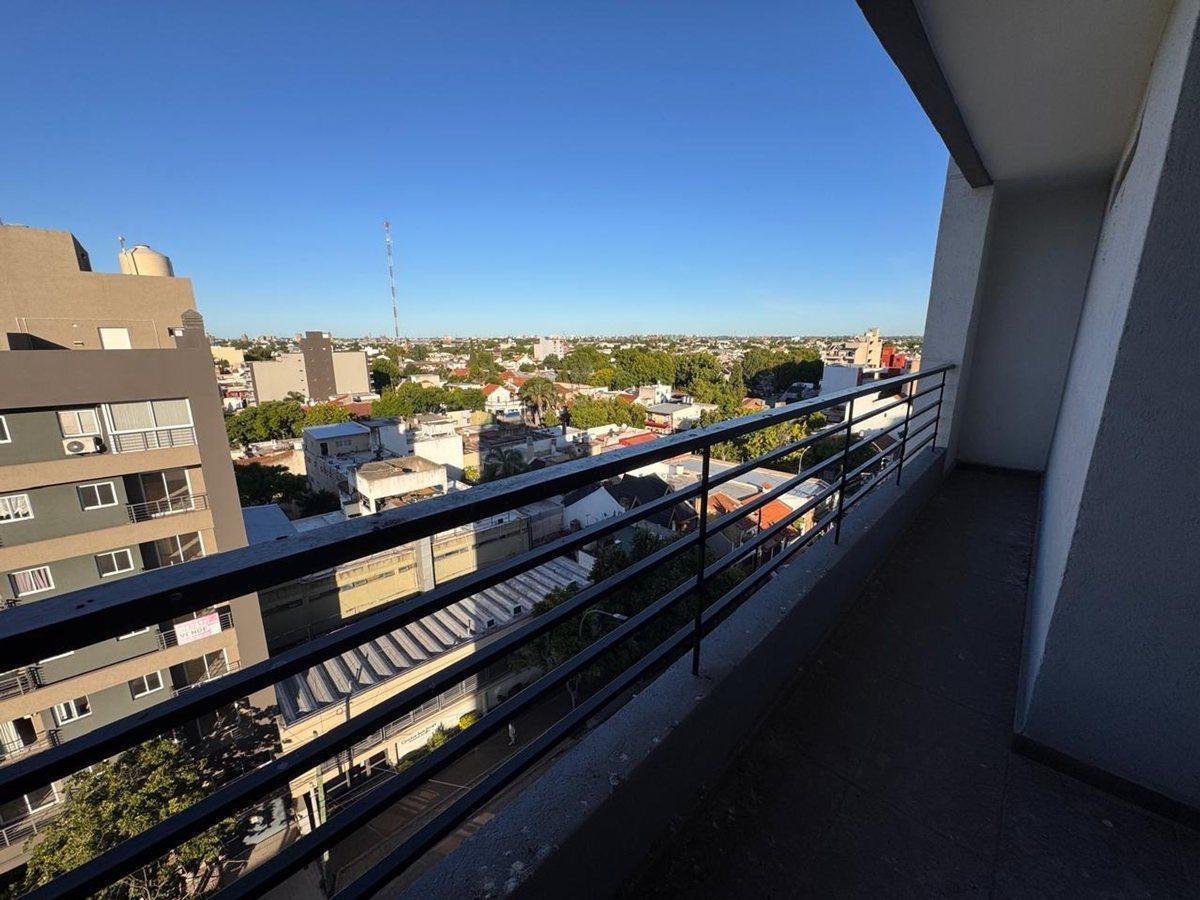 Foto de VENTA DPTO 2 AMBIENTES CON COCHERA LANUS ESTE, imagen 5