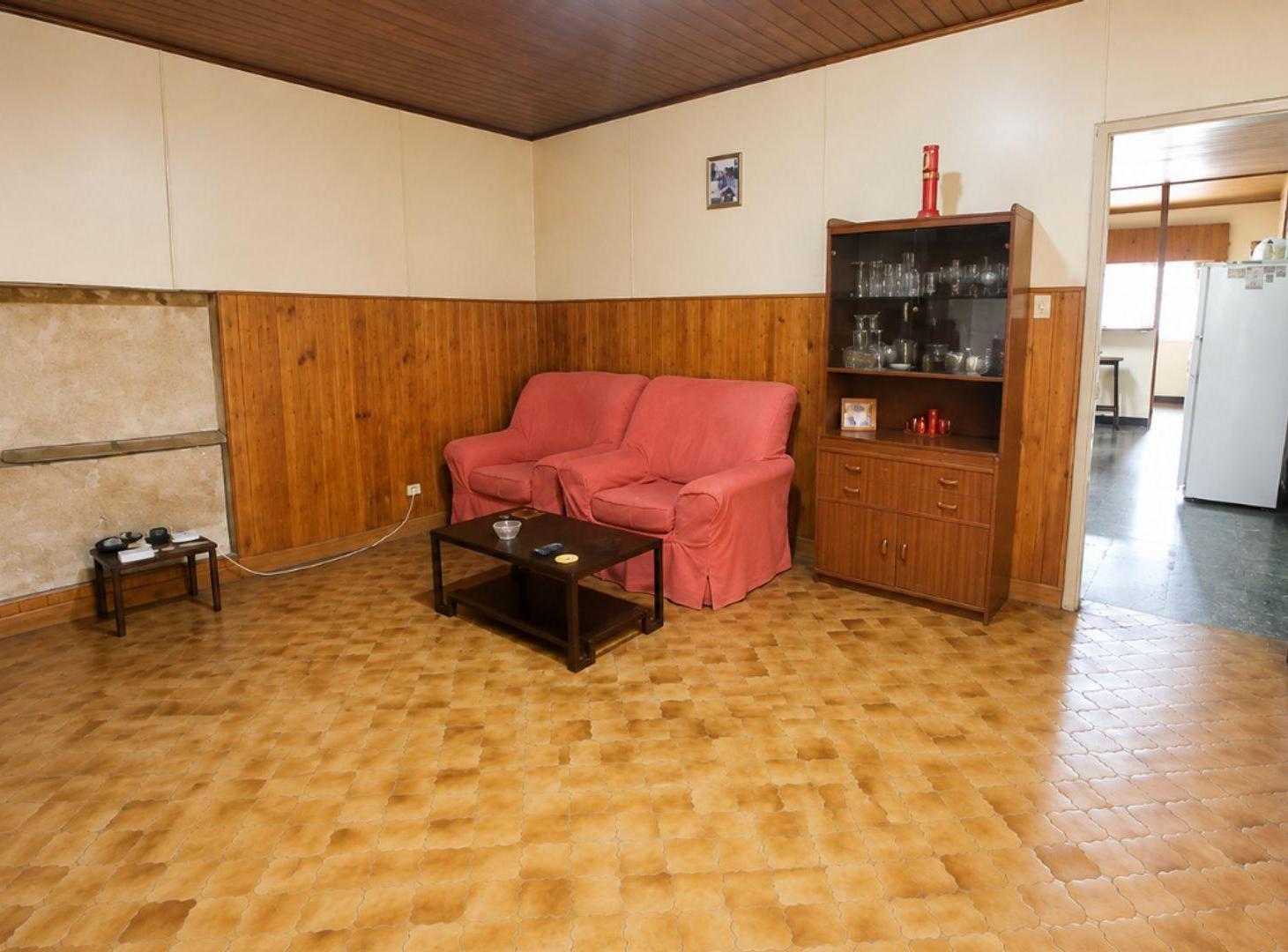 Foto de CASA 3 AMB, COCHERA, LAVADERO, PATIO, FONDO LIBRE, imagen 2