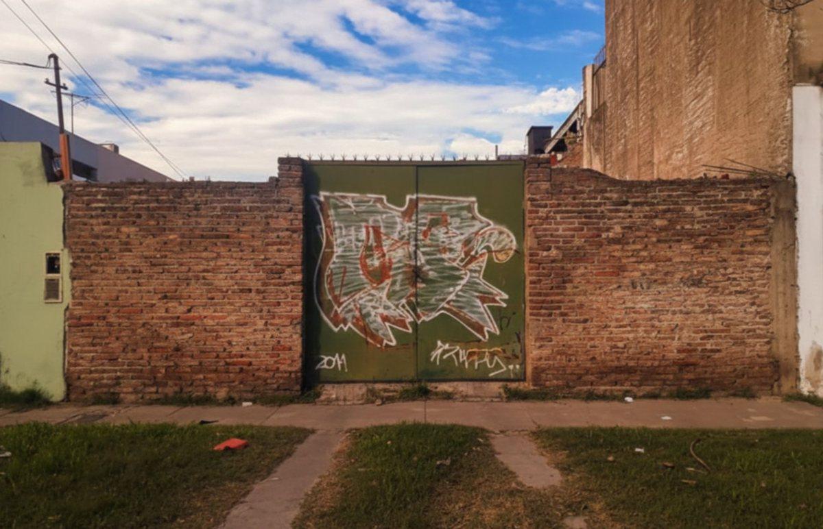 Foto de VENTA LOTE 147m² LANÚS OESTE, imagen 2