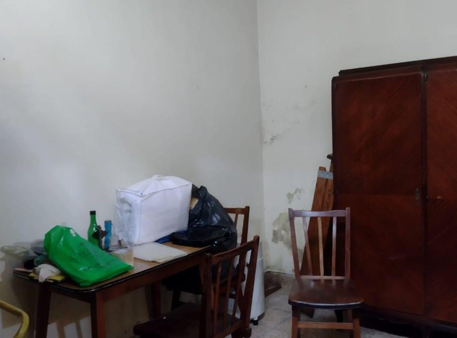 Foto de Casa en muy buen estado Bolaños al 1000 c/cochera, imagen 2