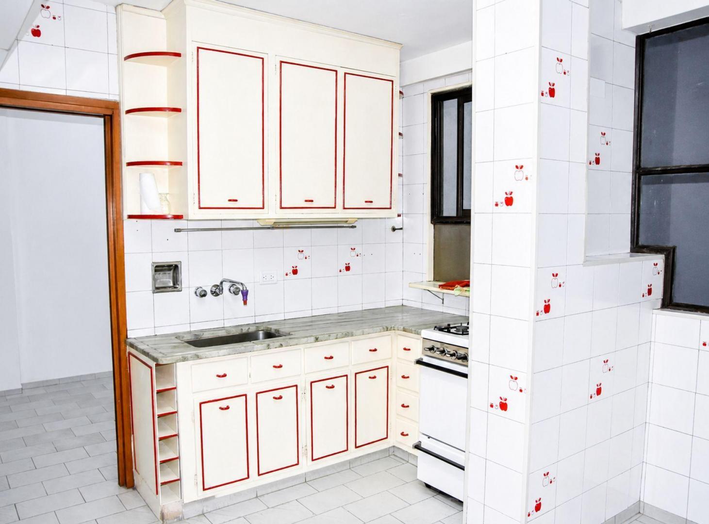 Foto de DEPARTAMENTO 3 AMB 2 DORMITORIO Y HAB SERVICIO, imagen 4