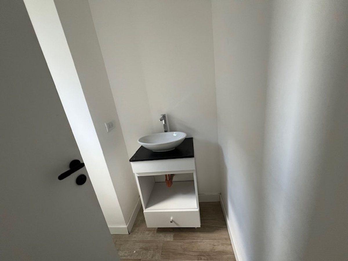 Foto de INVERSIÓN! VENTA DE AMPLIO DPTO DUPLEX DE CAT., imagen 5