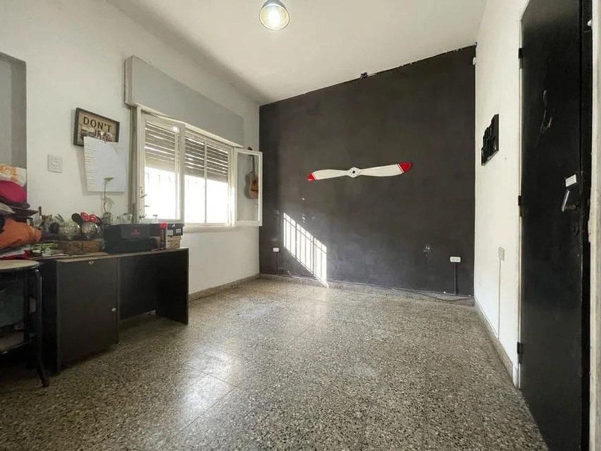 Foto de CASA VENTA 4AMB.GRAN FONDO.QUINCHO.TEMPERLEY!!, imagen 4