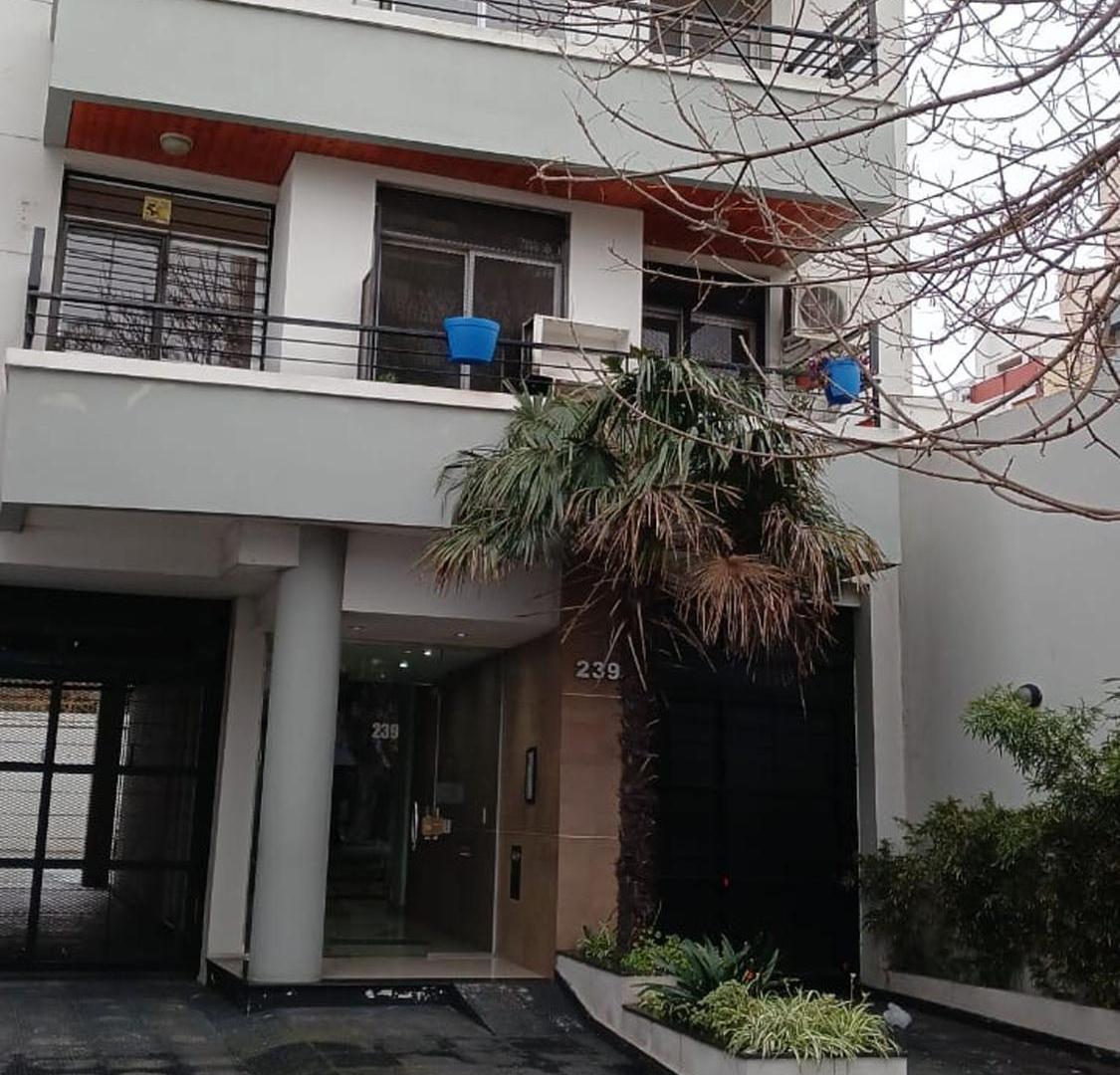 Foto de Dpto 2 amb al frente- Balcón- Alquiler- Lanús O., imagen 1
