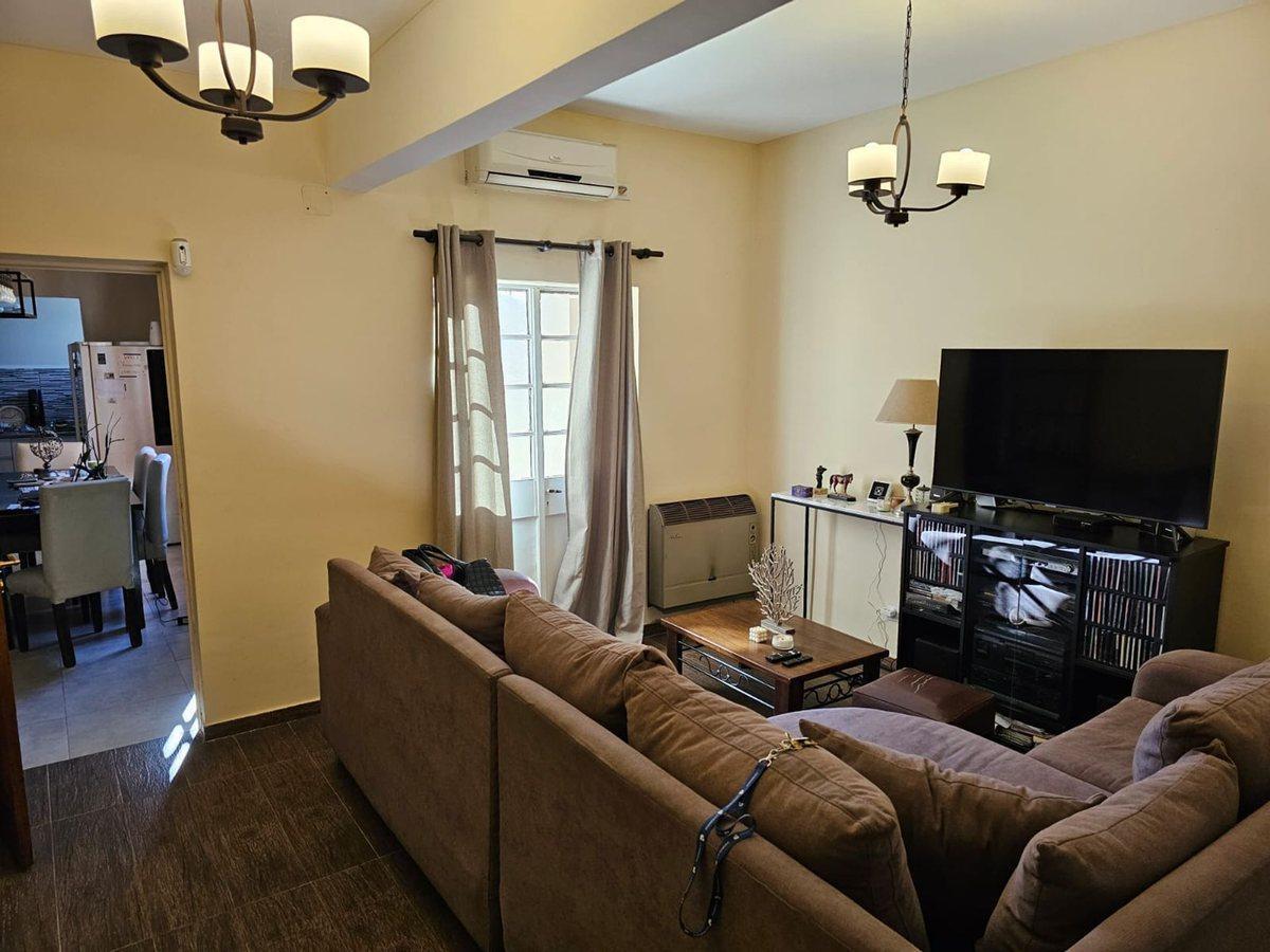 Foto de CASA EN MUY BUEN ESTADO, imagen 5
