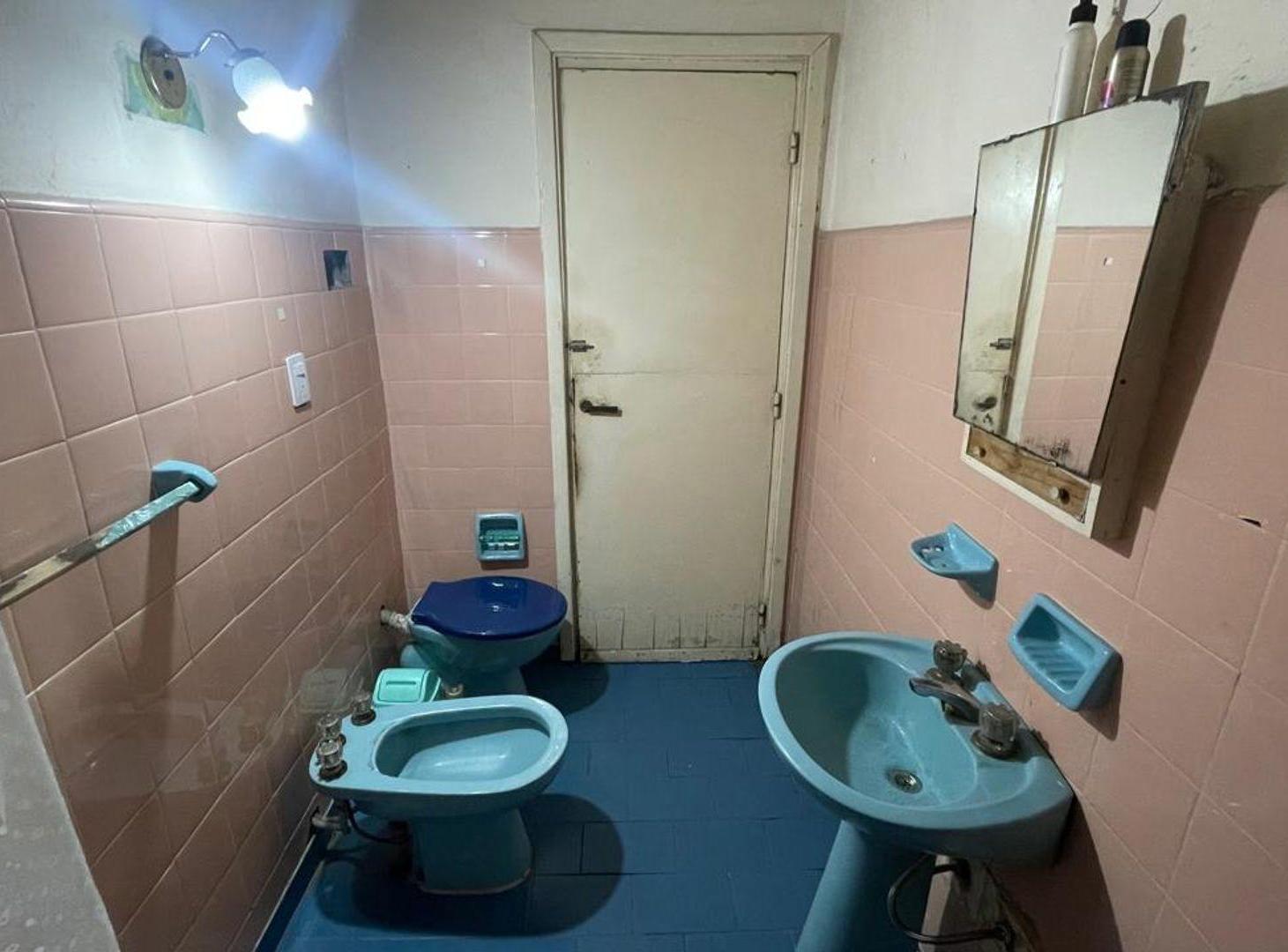 Foto de Casa 10 x 30 mts amplio fondo 4 ambientes V.Alsina, imagen 5
