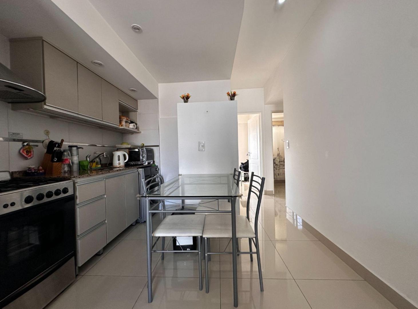 Foto de VENTA DEPTO SEMIPISO 2 AMB - CABA, imagen 2