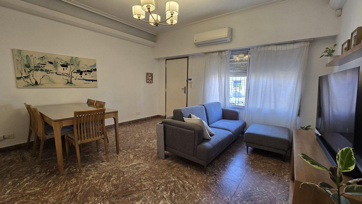 Foto de Casa tipo PH al frente 4 amb c/garage - Exc estado, imagen 4