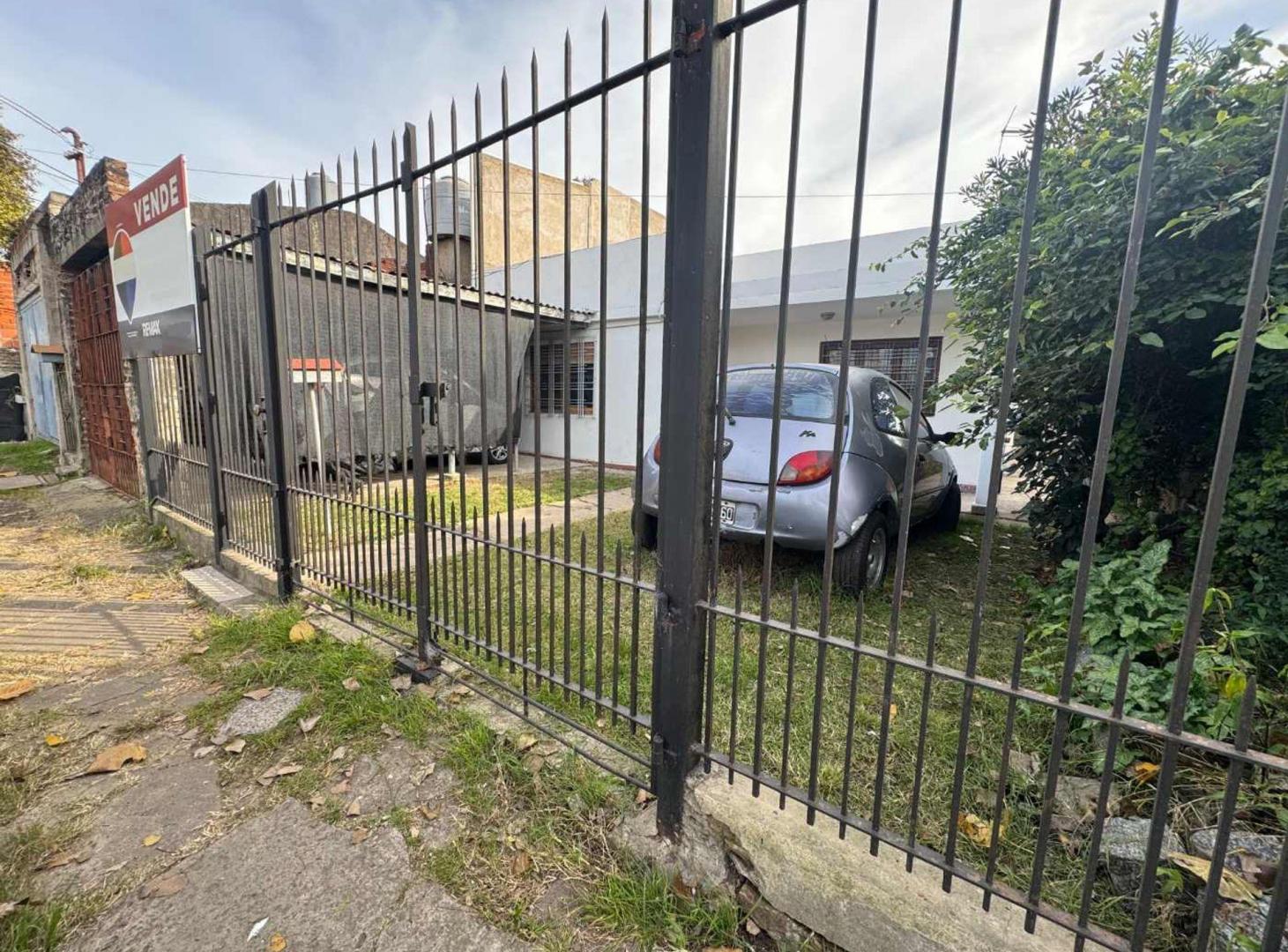Foto de VTA CASA IDEAL PARA 2 FAMILIAS MONTE CHINGOLO, imagen 5