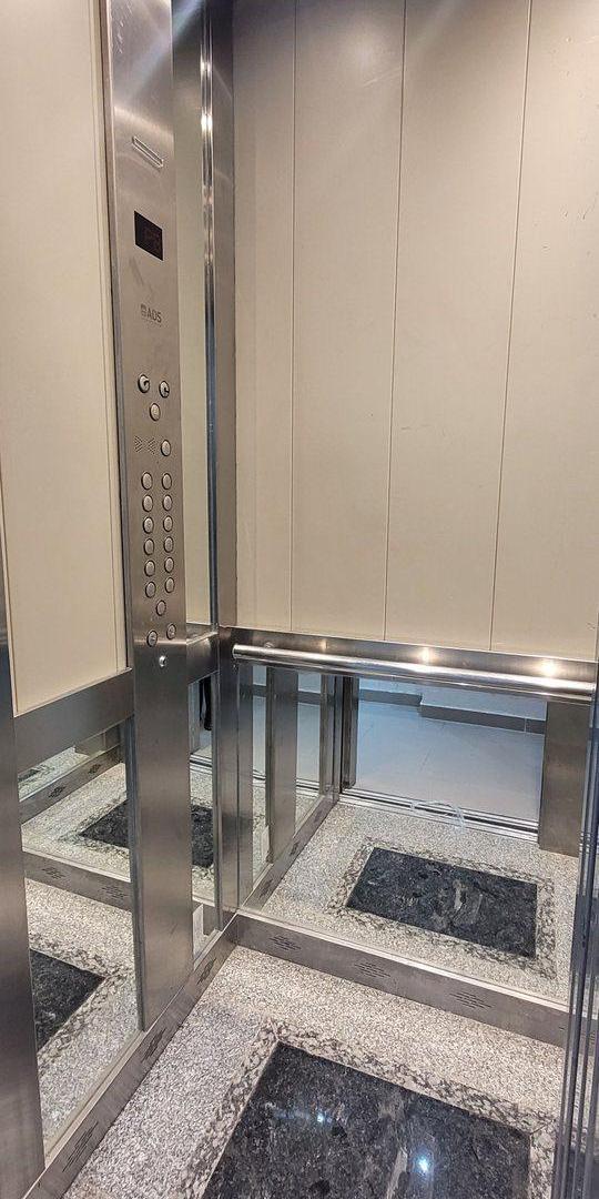 Foto de Amplio monoambiente con balcón al frente. Lanusita, imagen 4