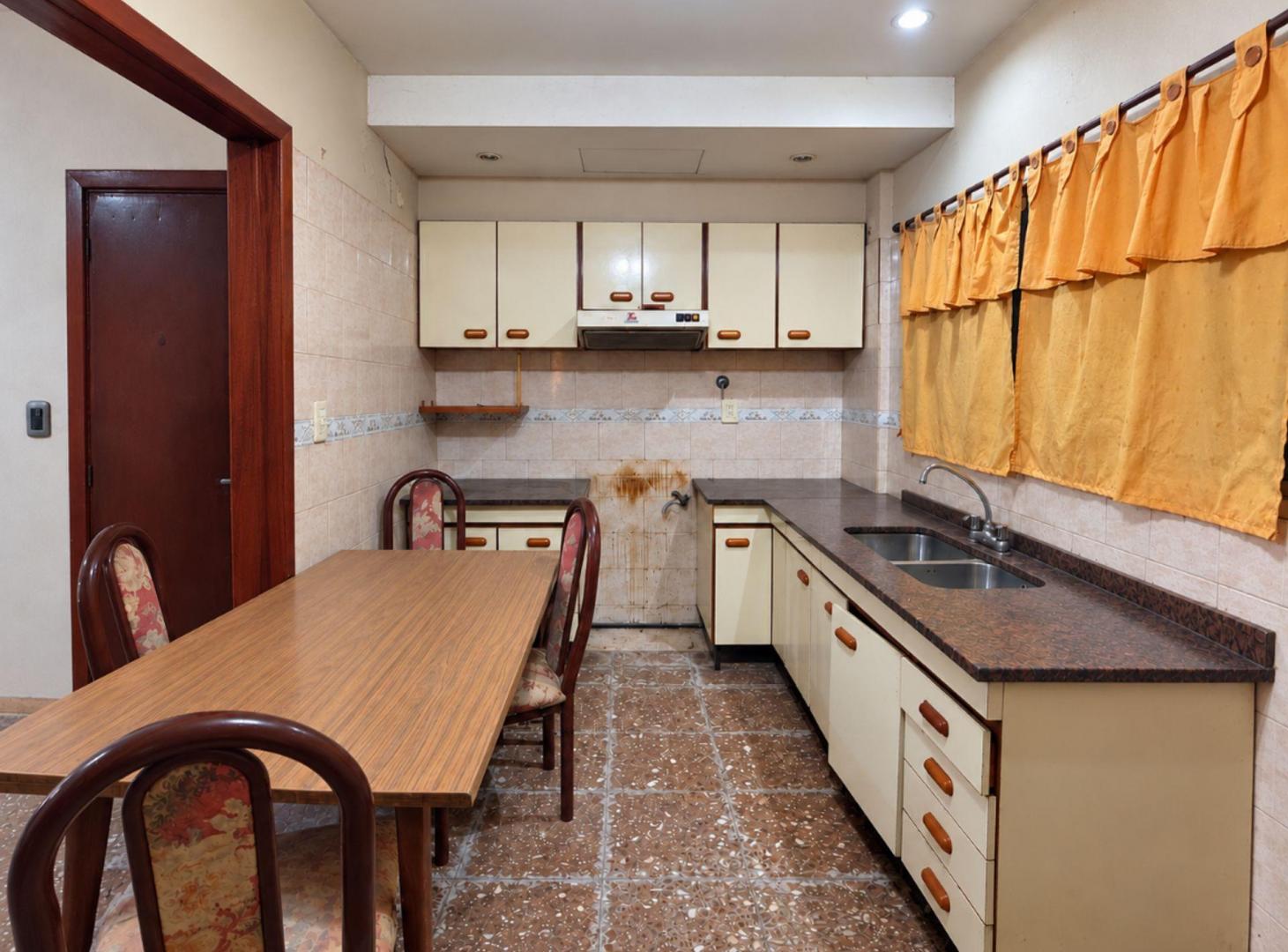 Foto de PH 3 AMBIENTES CON PATIO A REFACCIONAR, imagen 4