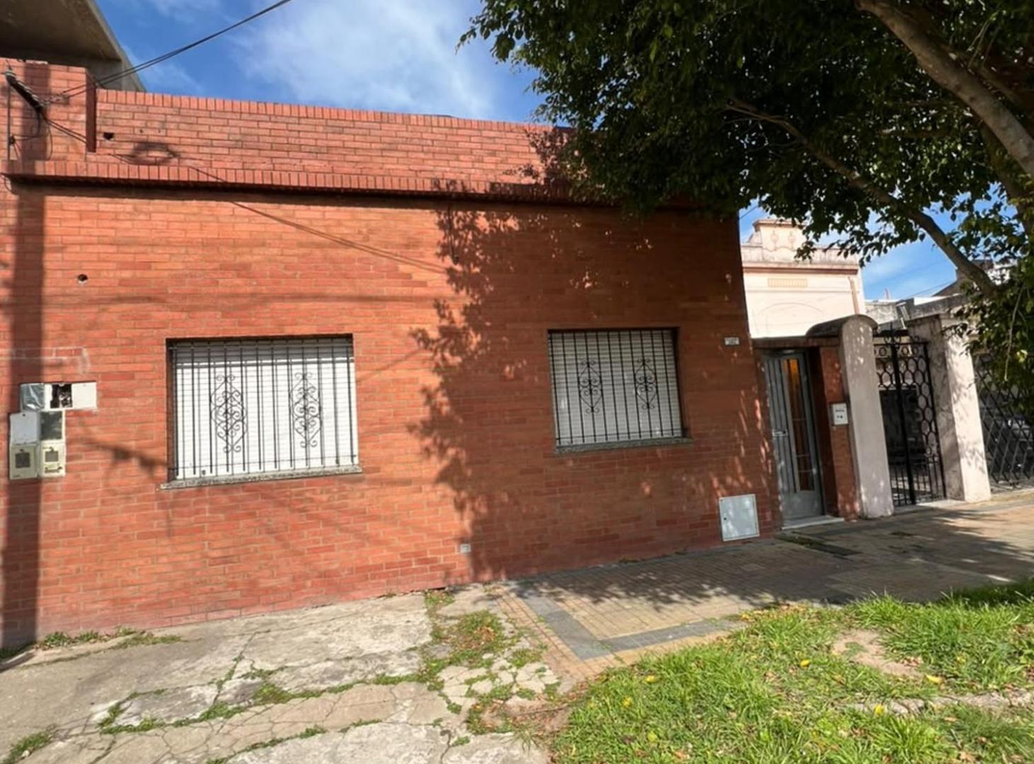Foto de VENTA DE PH AL FRENTE 3 AMB CON TERRAZA Y LAVADERO, imagen 1