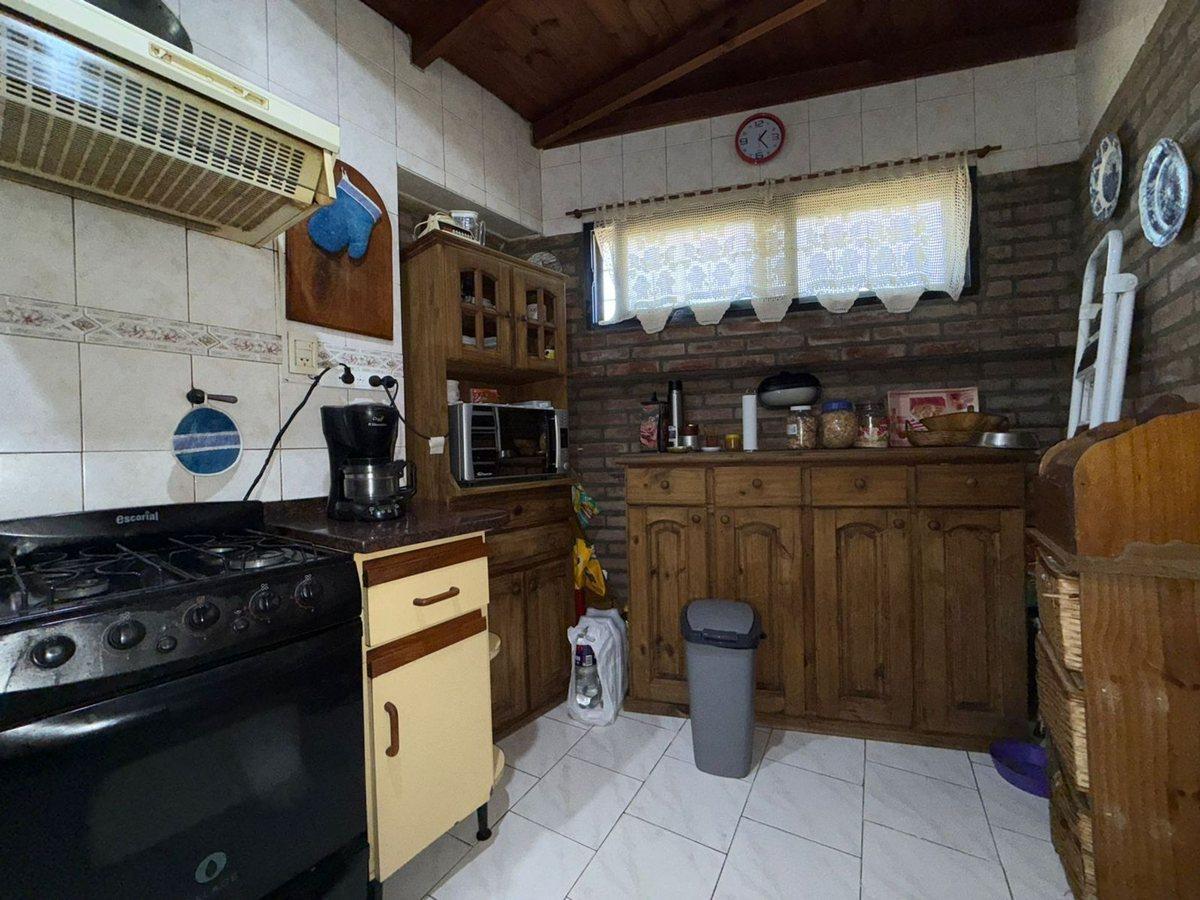Foto de VENTA CASA 4 AMBTES.C/TERRAZA-PIÑEYRO-AVELLANEDA, imagen 4